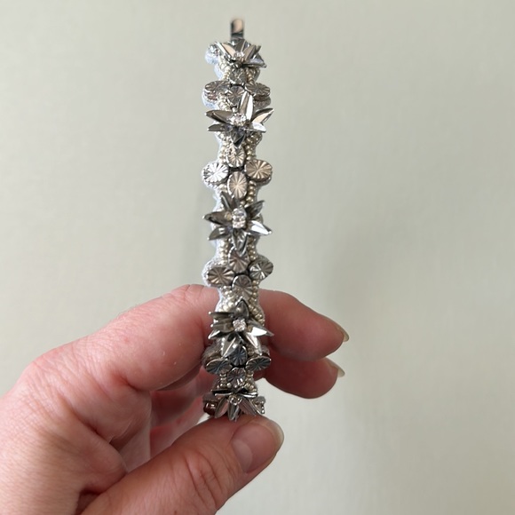 DEEPA GURNANI Kristin Beaded Headband display picture 1